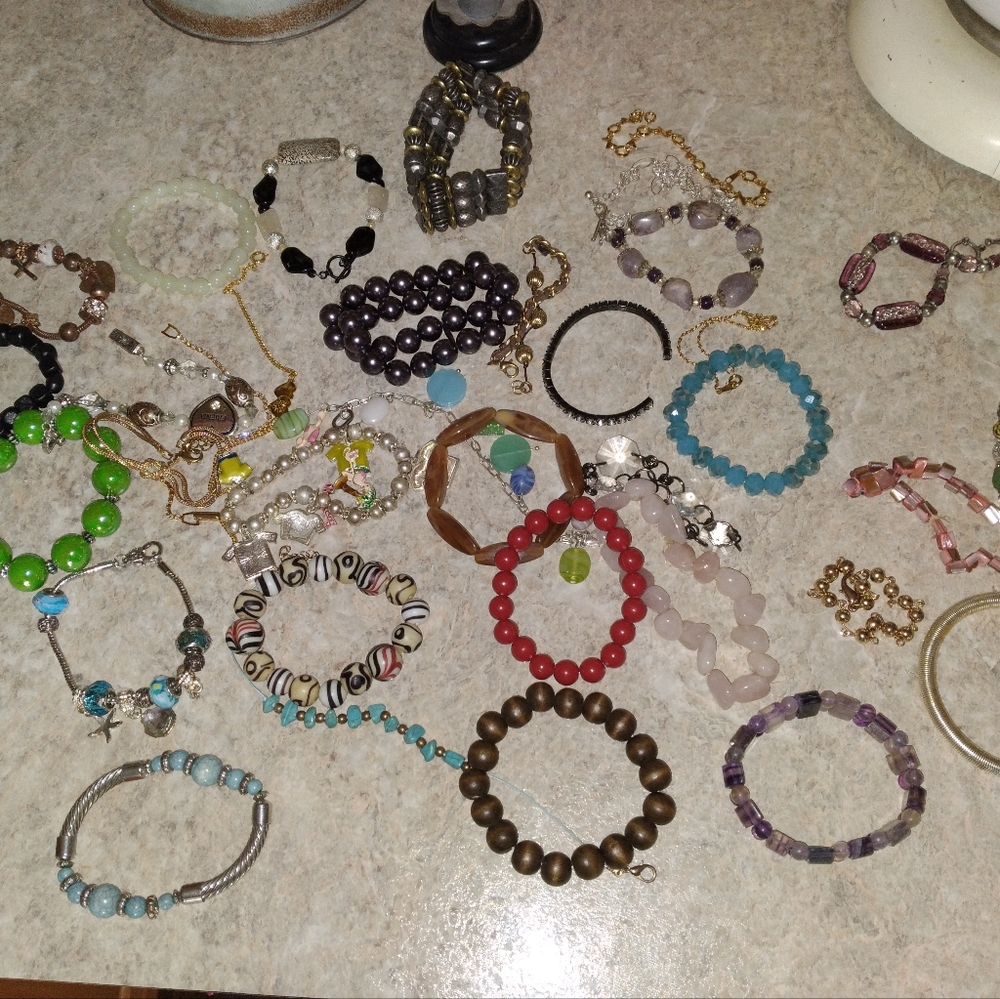 40 pc Fashion Bracelets